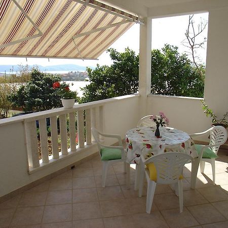 Apartment Tomy Trogir Eksteriør bilde