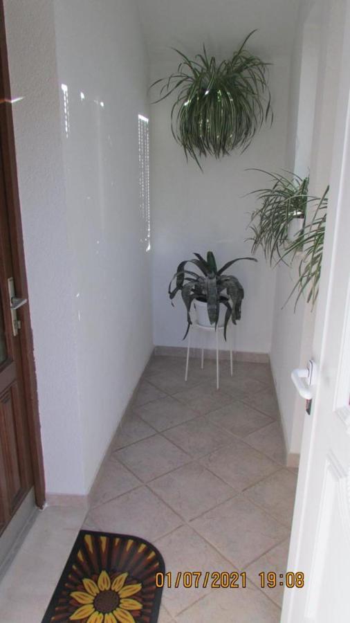 Apartment Tomy Trogir Eksteriør bilde