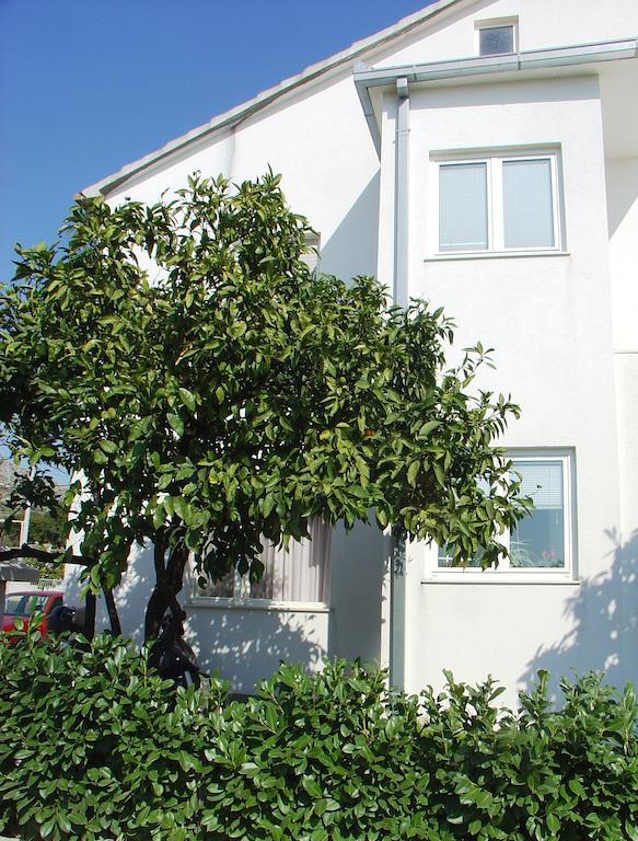 Apartment Tomy Trogir Eksteriør bilde